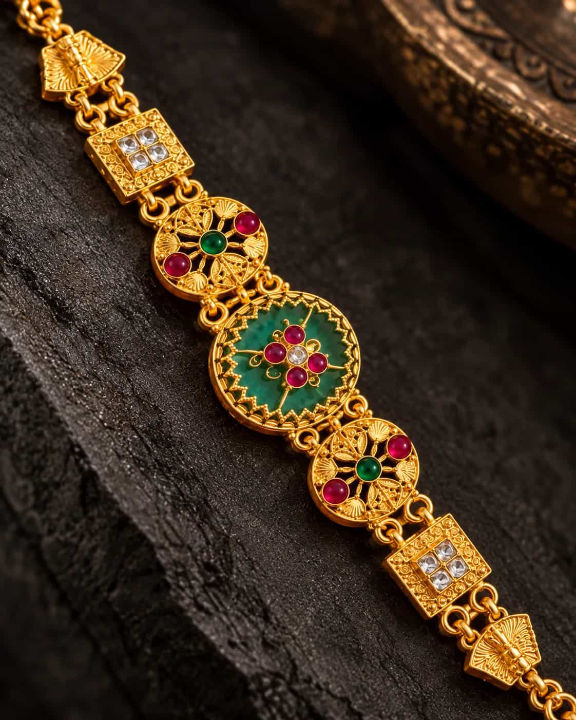 Royal Gold Multicolor Traditional Link Bracelet