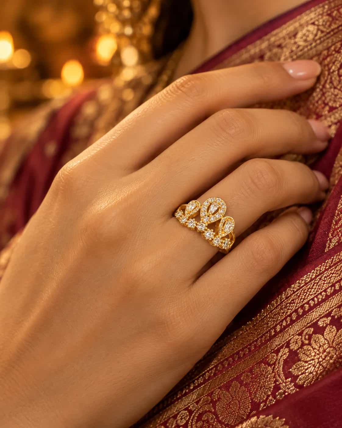 Golden Tiara Crystal Ring